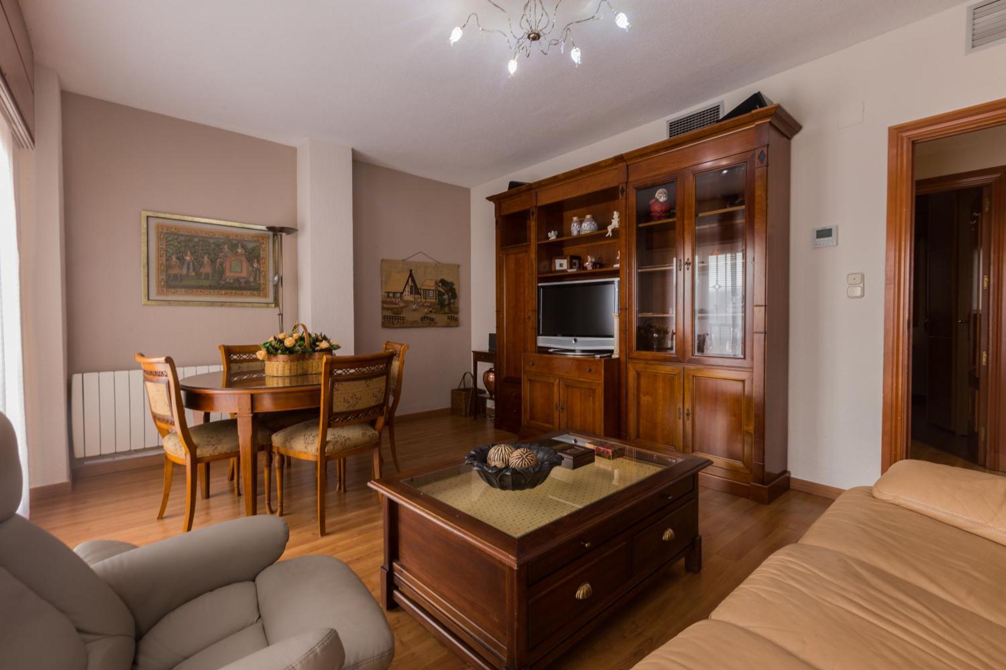 Gracia Suites - Centro Y Confort Con Parking Gratis Granada Ngoại thất bức ảnh